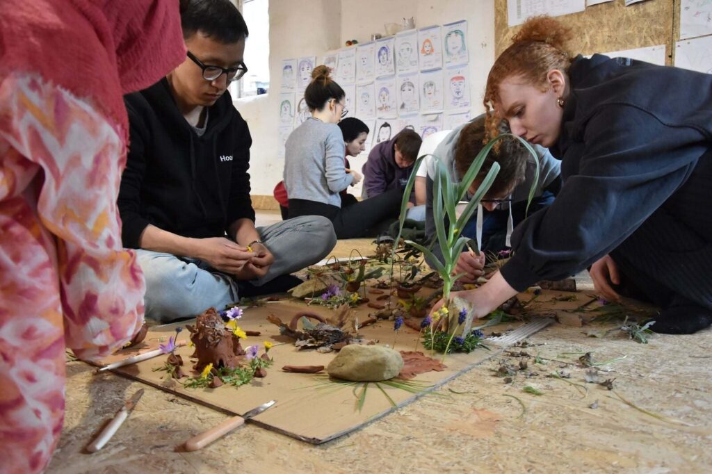 Participants of the Green Footprint youth exchange at La Buona Terra, Passignano sul Trasimeno