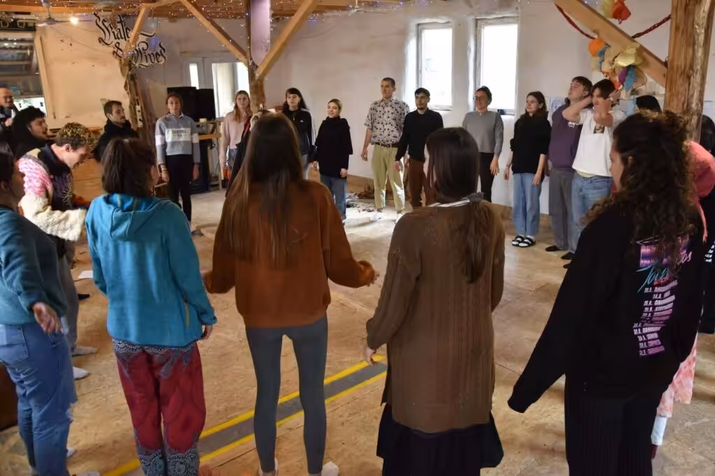 Participants of the Green Footprint youth exchange at La Buona Terra, Passignano sul Trasimeno